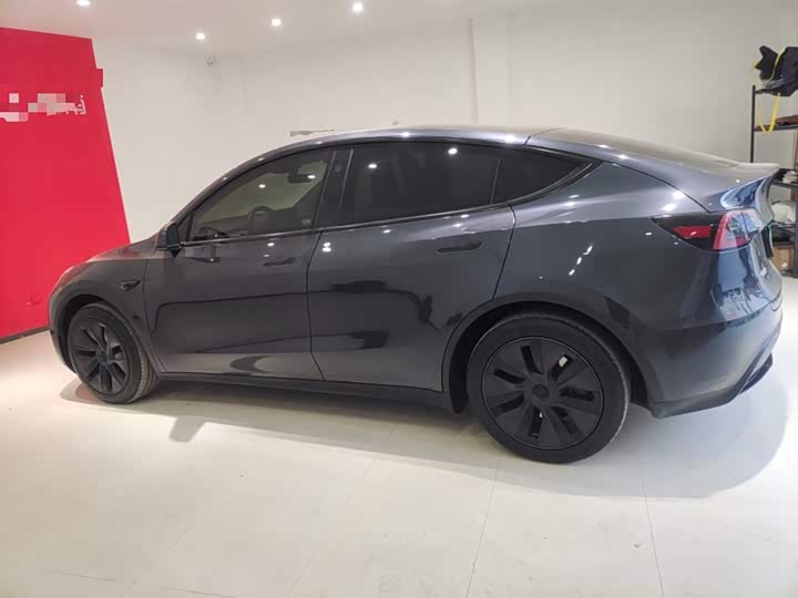 Фото 5 - Tesla Model Y