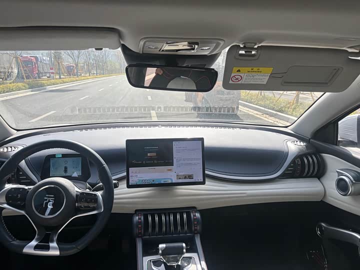 Фото 12 - BYD Yuan Plus