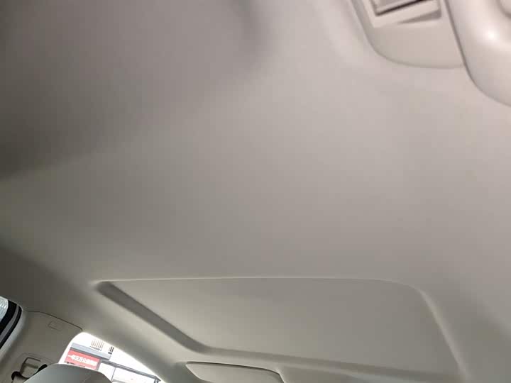 Фото 18 - Buick GL8 ES