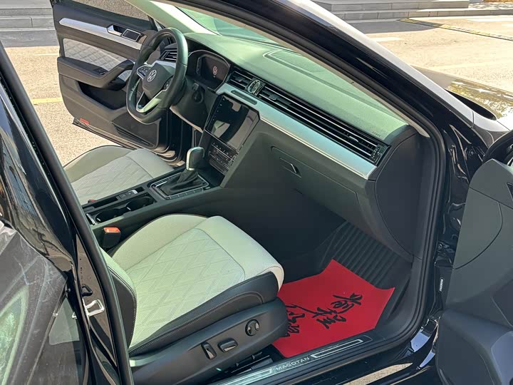 Фото 7 - Volkswagen Magotan