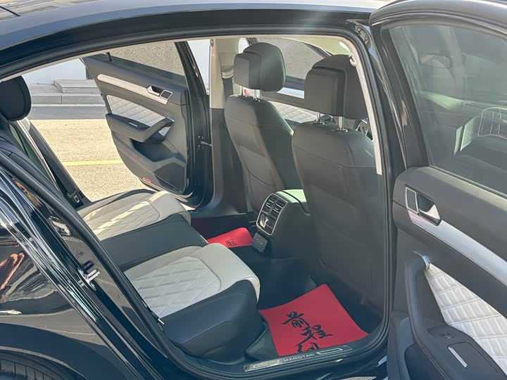 Фото 8 - Volkswagen Magotan