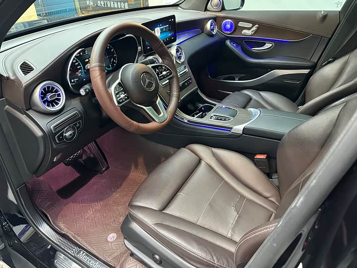 Фото 14 - Mercedes-Benz GLC-Class