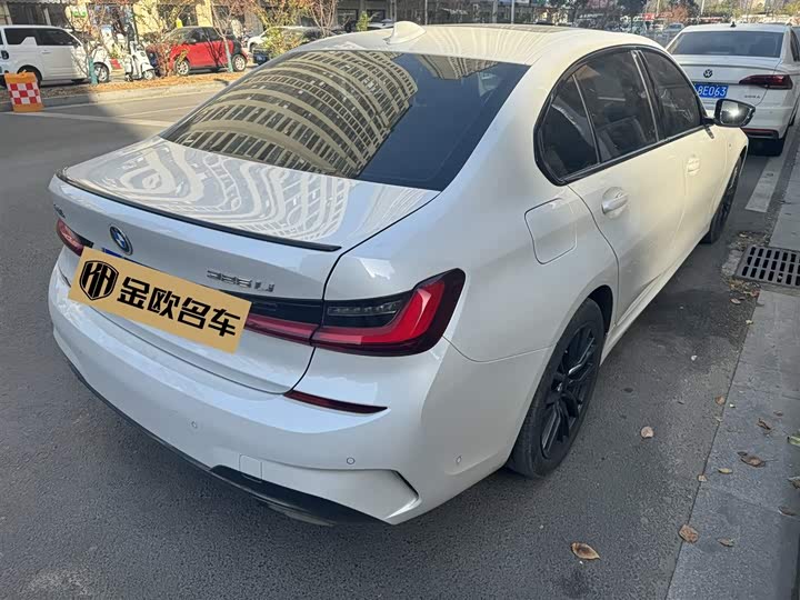 Фото 3 - BMW 3 Series