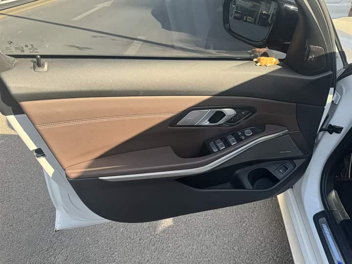 Фото 4 - BMW 3 Series