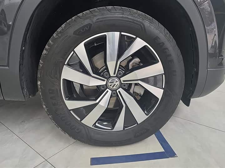 Фото 6 - Volkswagen Tayron