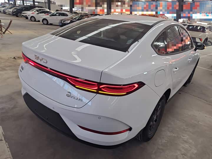 Фото 7 - BYD Qin Plus