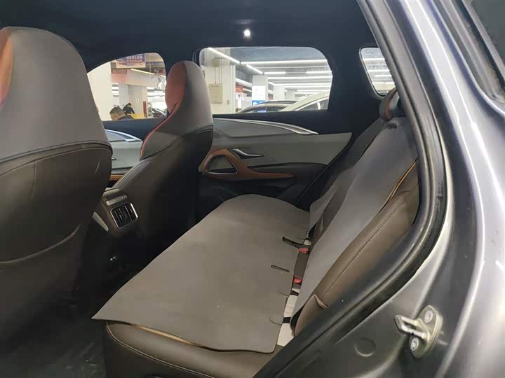 Фото 17 - BYD Song Pro Hybrid