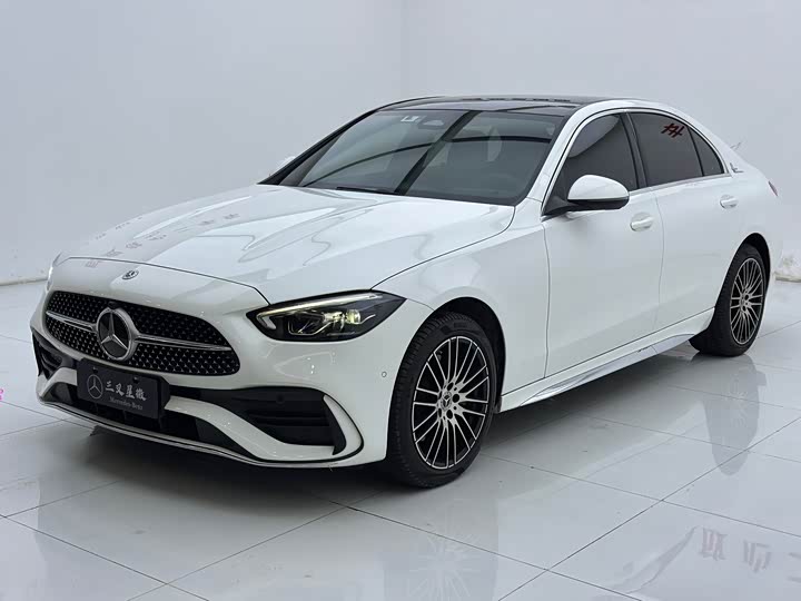 Фото 1 - Mercedes-Benz C-Class