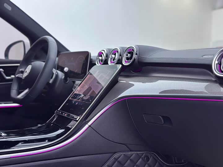 Фото 31 - Mercedes-Benz C-Class