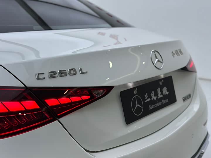 Фото 5 - Mercedes-Benz C-Class