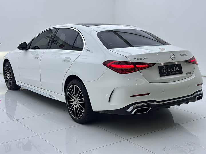 Фото 8 - Mercedes-Benz C-Class