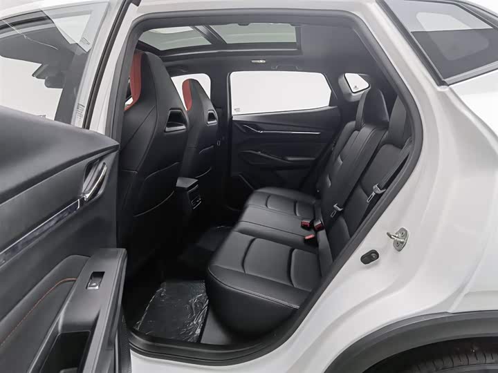 Фото 15 - Changan X5 Plus