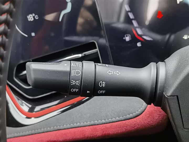 Фото 21 - Changan X5 Plus