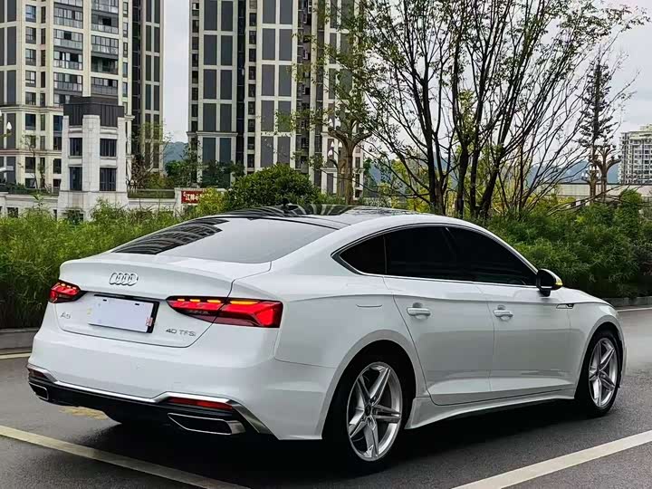 Фото 20 - Audi A5