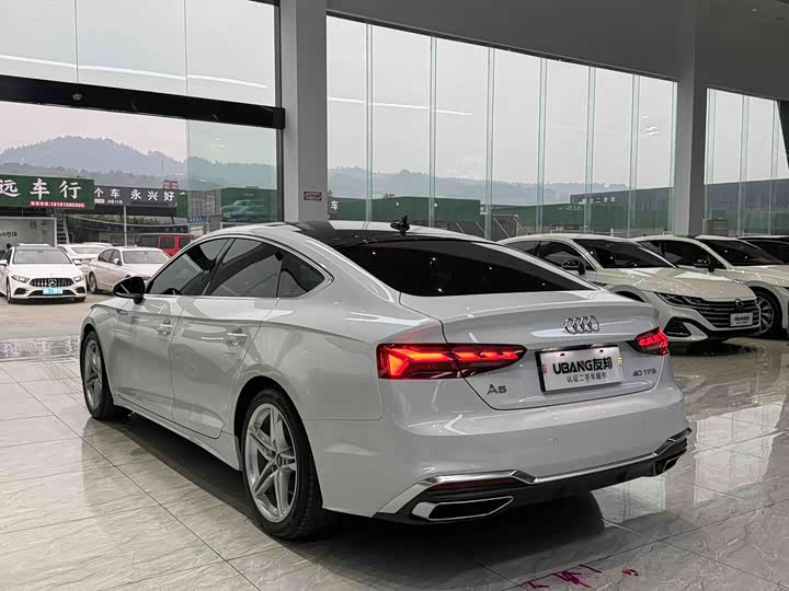 Фото 6 - Audi A5