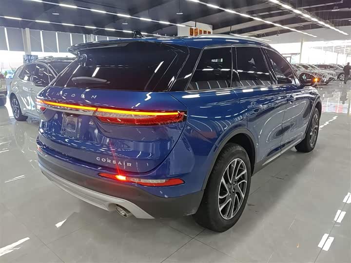 Фото 7 - Lincoln Corsair