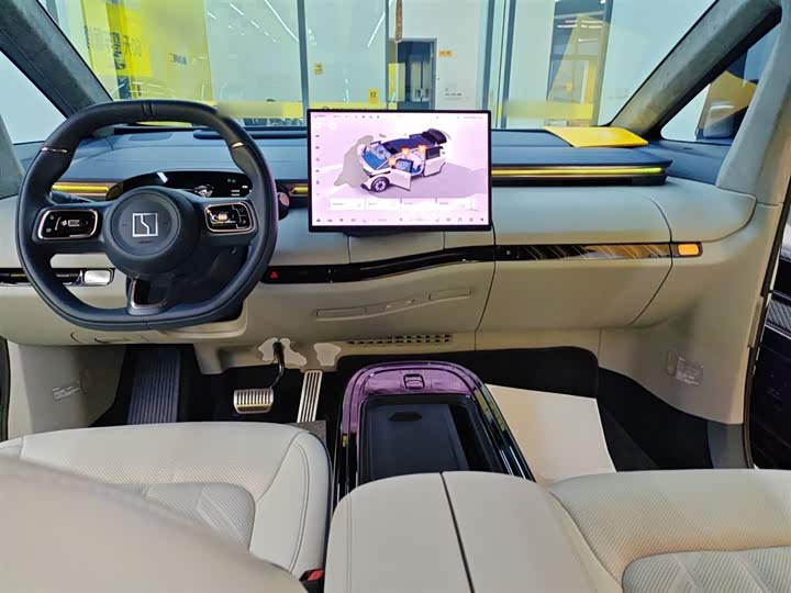 Фото 10 - Zeekr Mix