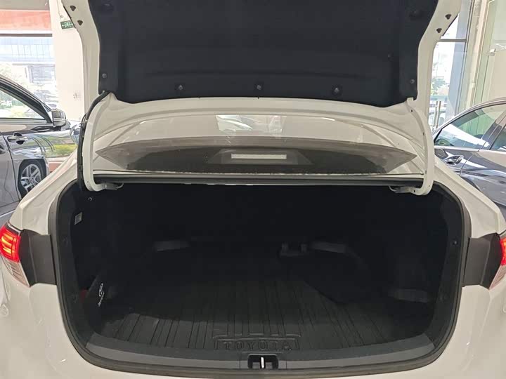 Фото 19 - Toyota Levin