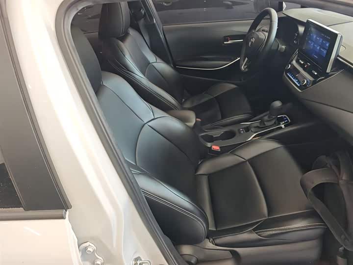 Фото 25 - Toyota Levin