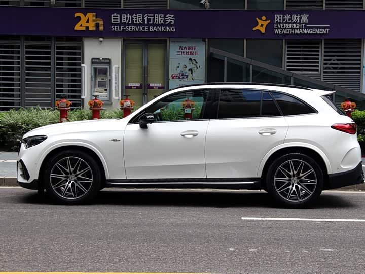 Фото 3 - Mercedes-Benz GLC-Class AMG