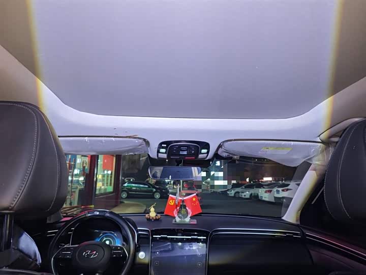 Фото 9 - Hyundai Tucson L