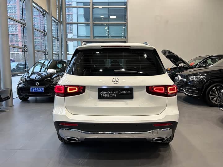 Фото 20 - Mercedes-Benz GLB-Class