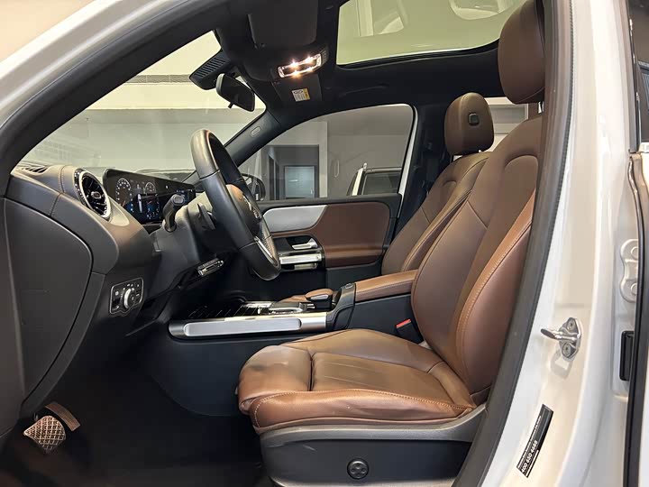 Фото 5 - Mercedes-Benz GLB-Class