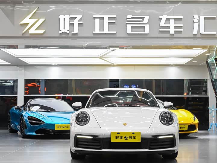 Фото 3 - Porsche 911