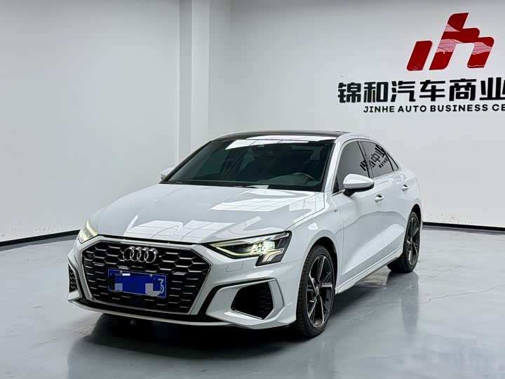 Фото 1 - Audi A3