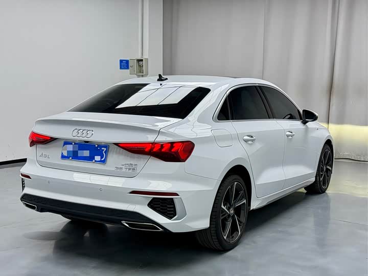 Фото 13 - Audi A3