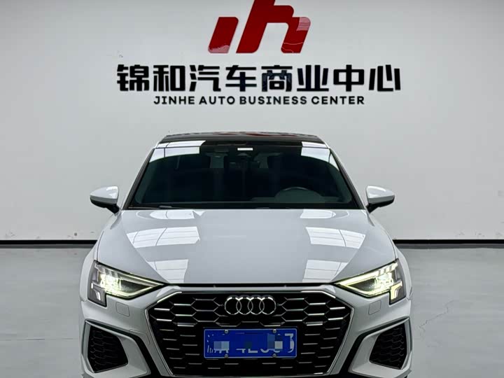 Фото 2 - Audi A3
