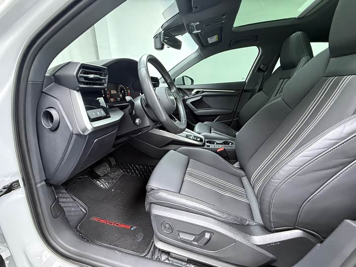 Фото 6 - Audi A3