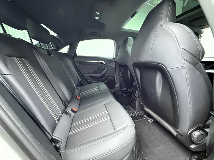 Фото 9 - Audi A3