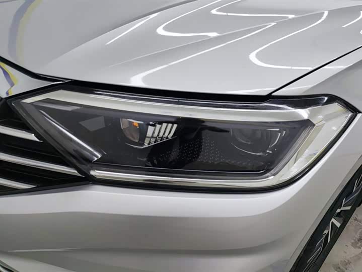 Фото 5 - Volkswagen Sagitar L