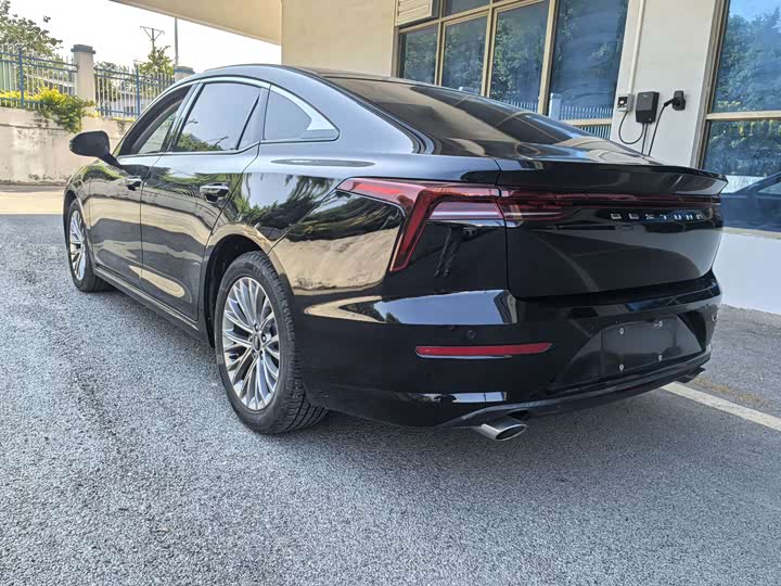 Фото 5 - Bestune B70