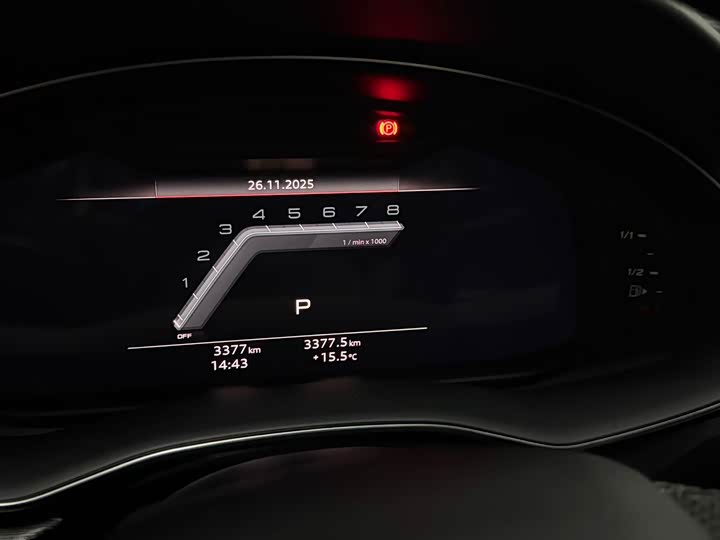 Фото 8 - Audi SQ7