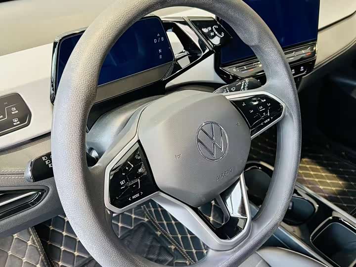 Фото 13 - Volkswagen ID.3