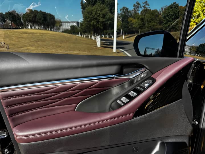 Фото 6 - GAC Trumpchi M8