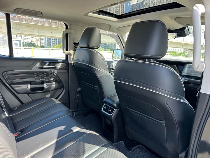 Фото 11 - Tank 300