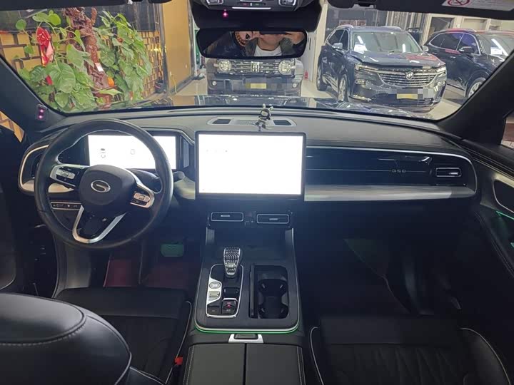 Фото 10 - GAC Trumpchi GS8