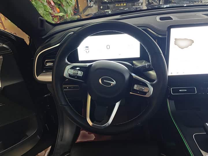 Фото 11 - GAC Trumpchi GS8