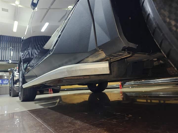 Фото 21 - GAC Trumpchi GS8