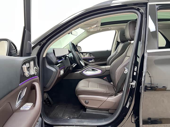 Фото 11 - Mercedes-Benz GLE-Class