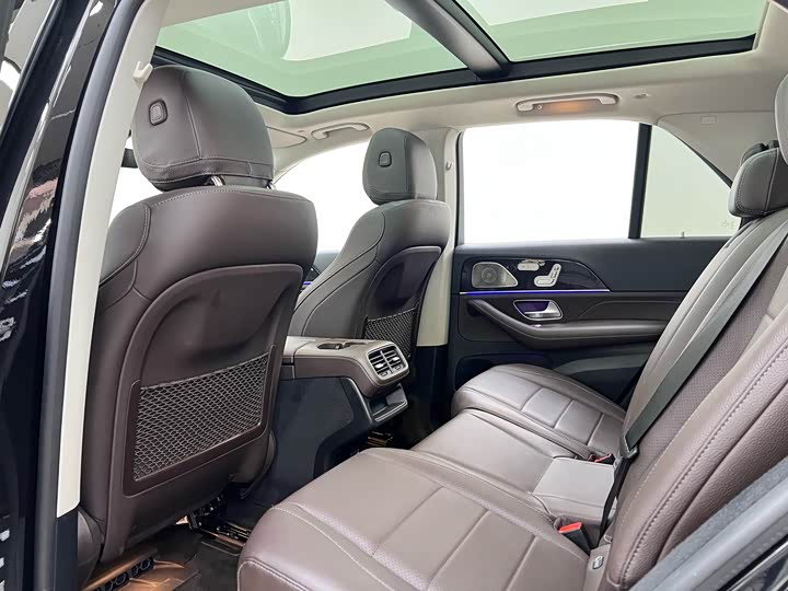 Фото 17 - Mercedes-Benz GLE-Class