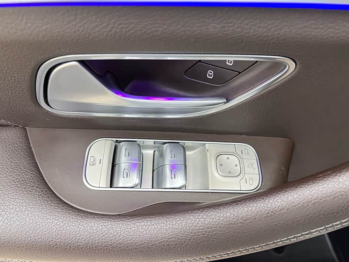 Фото 20 - Mercedes-Benz GLE-Class