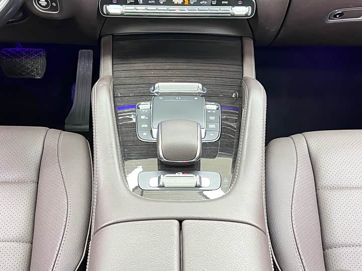 Фото 27 - Mercedes-Benz GLE-Class