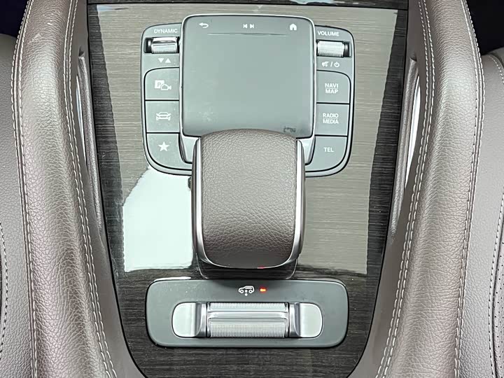 Фото 29 - Mercedes-Benz GLE-Class