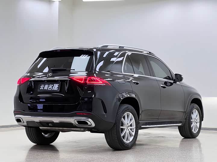 Фото 8 - Mercedes-Benz GLE-Class