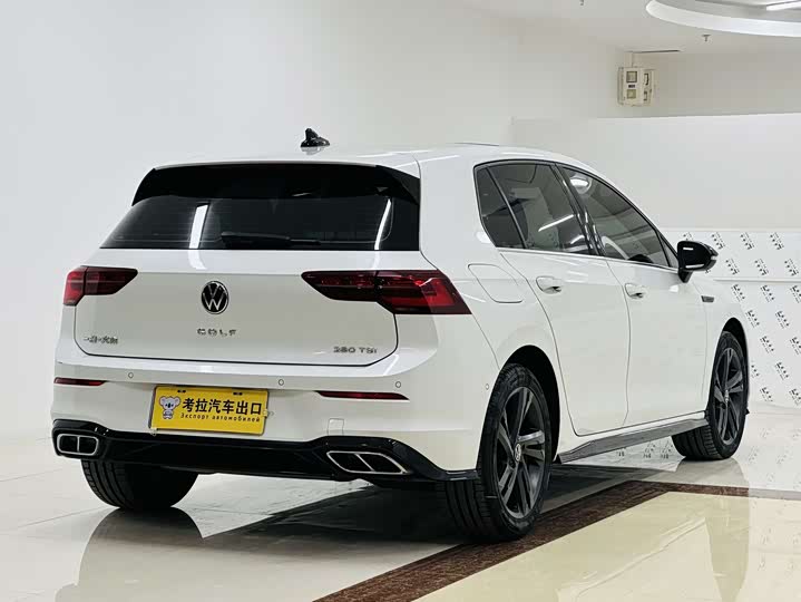 Фото 2 - Volkswagen Golf