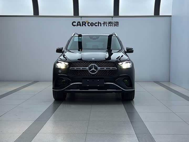 Фото 2 - Mercedes-Benz GLE-Class